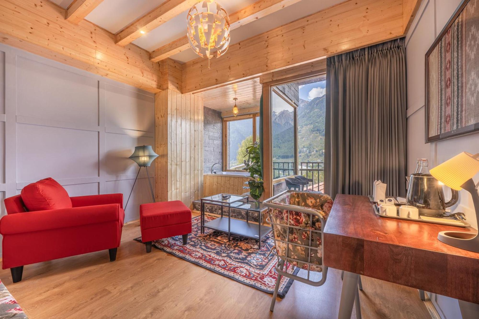 Echor Himalayan Heights Luxe Manali Hotel Exterior photo