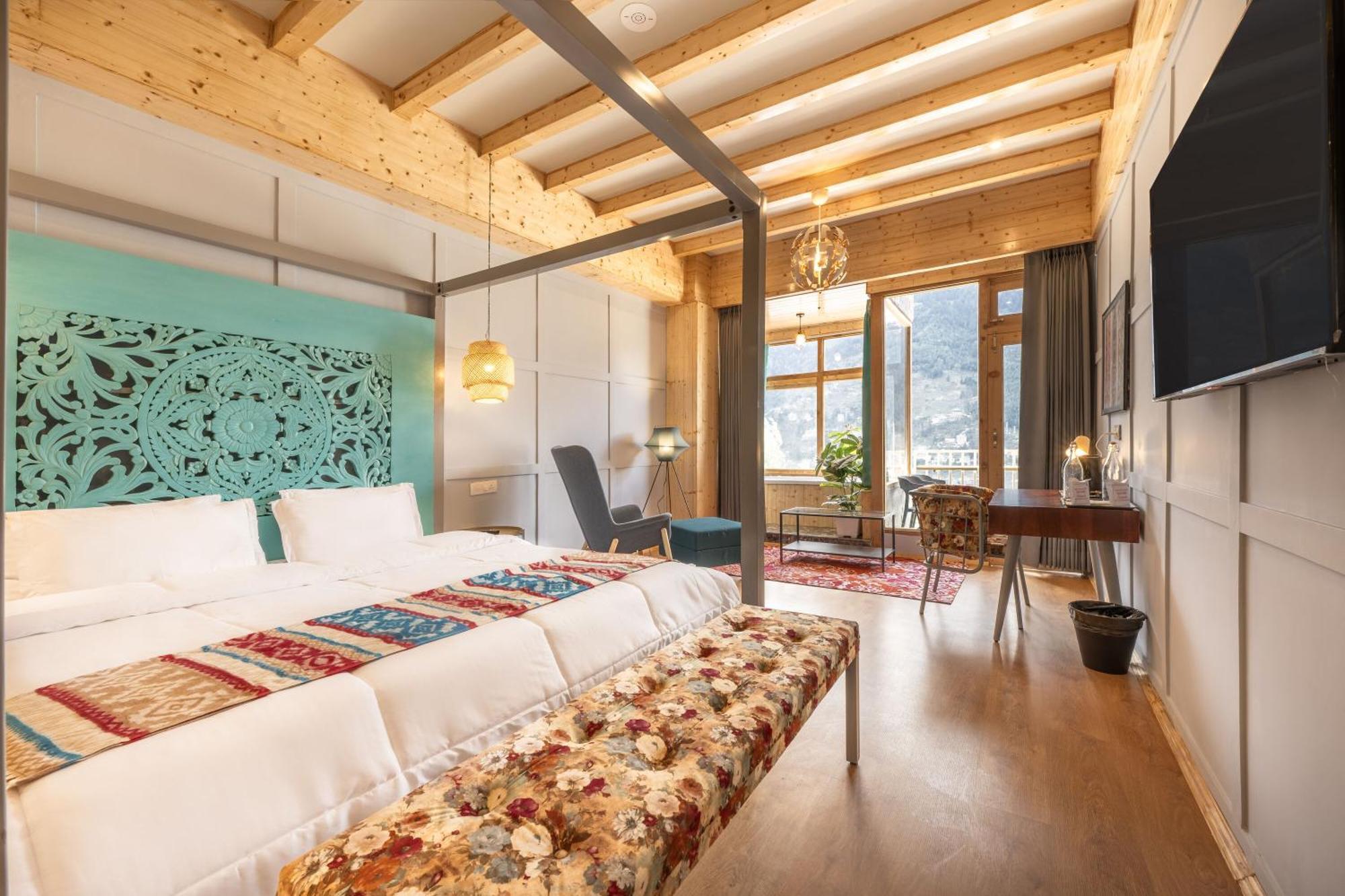Echor Himalayan Heights Luxe Manali Hotel Exterior photo