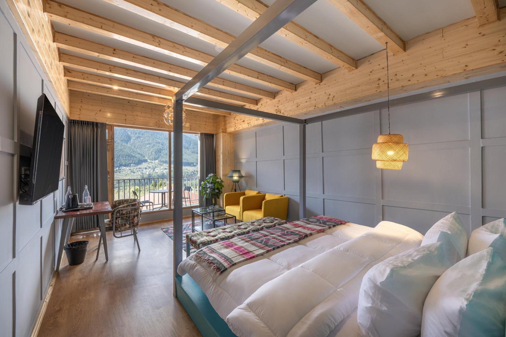 Echor Himalayan Heights Luxe Manali Hotel Exterior photo