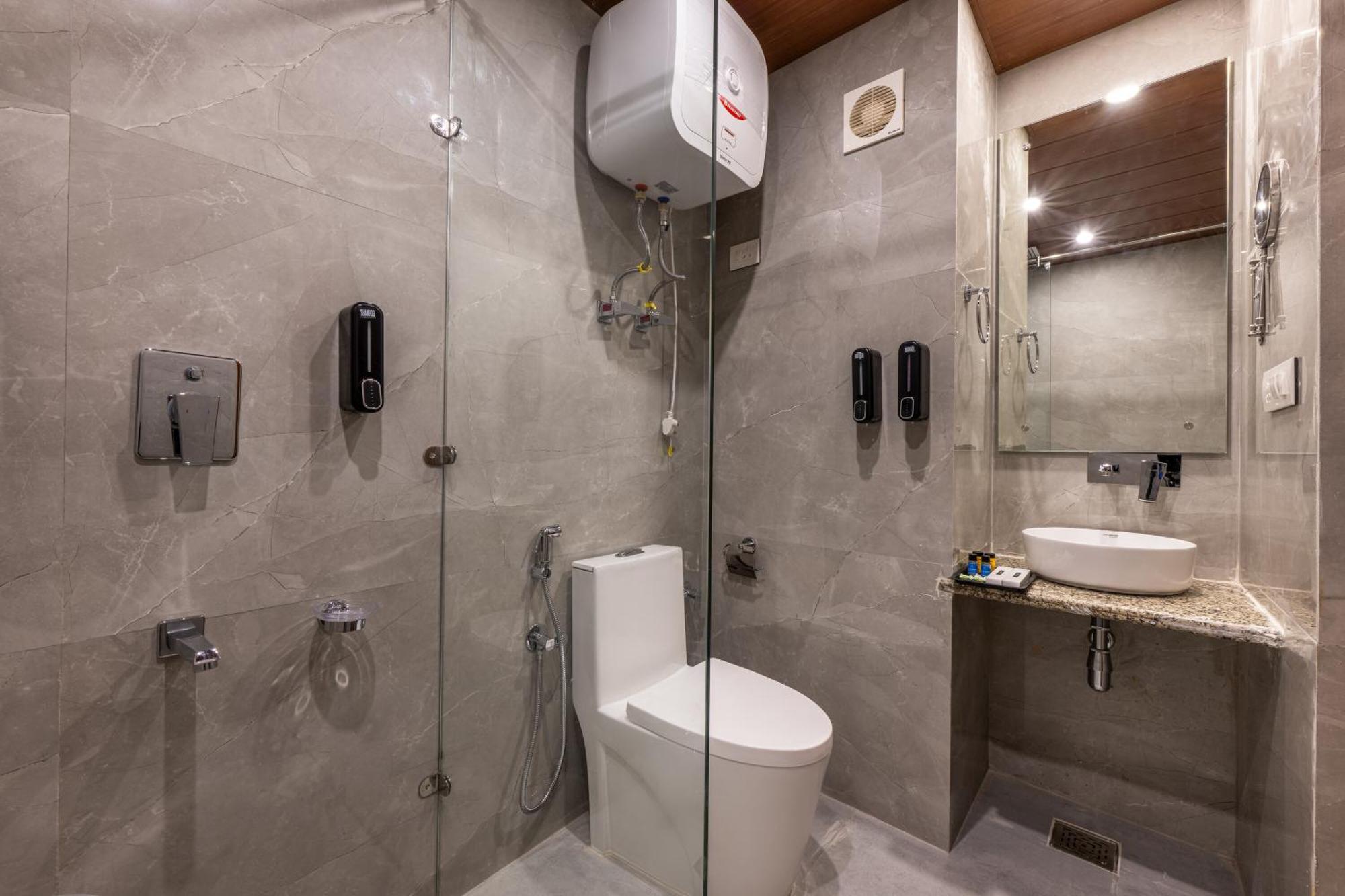 Echor Himalayan Heights Luxe Manali Hotel Exterior photo