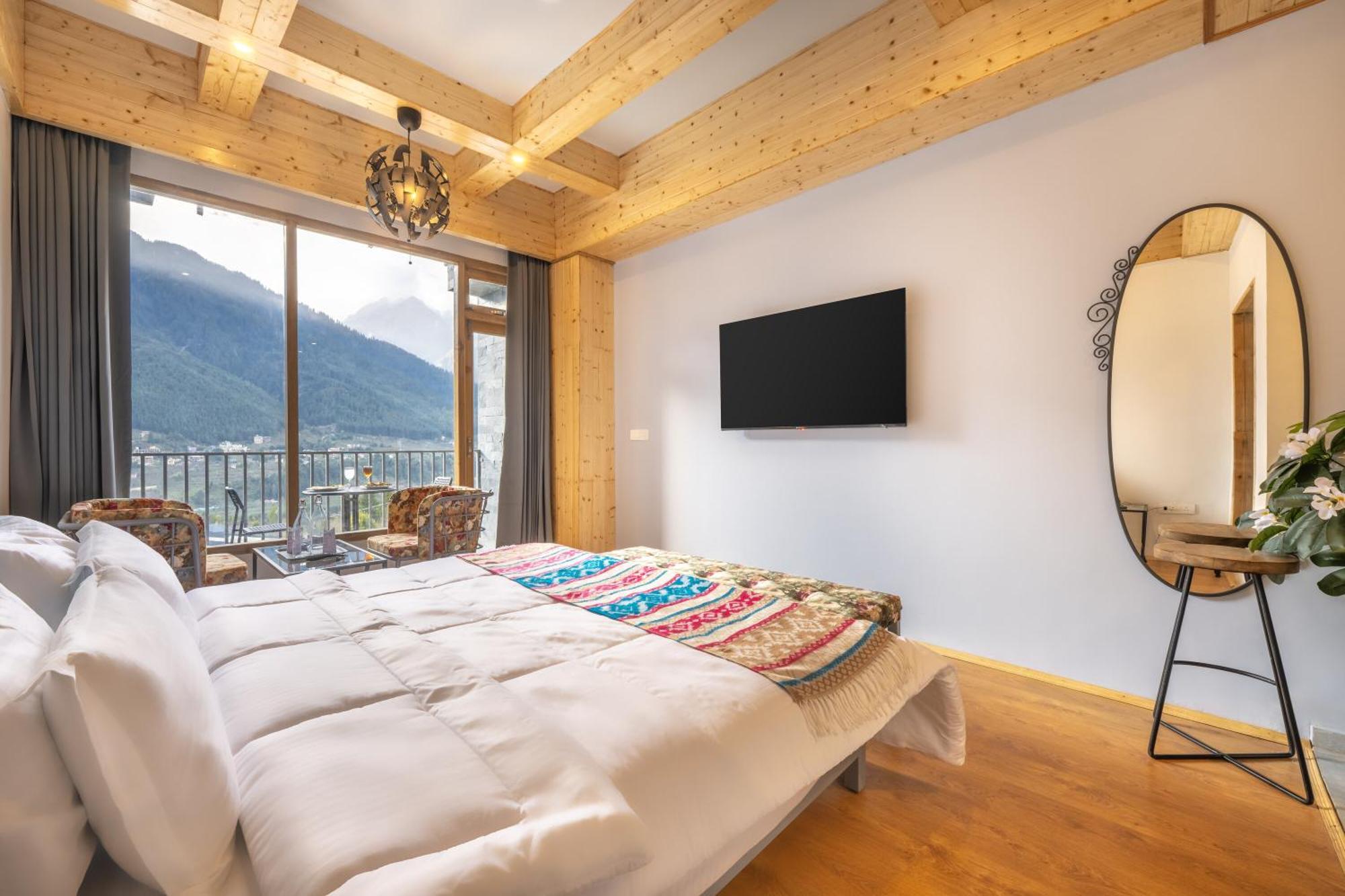 Echor Himalayan Heights Luxe Manali Hotel Exterior photo