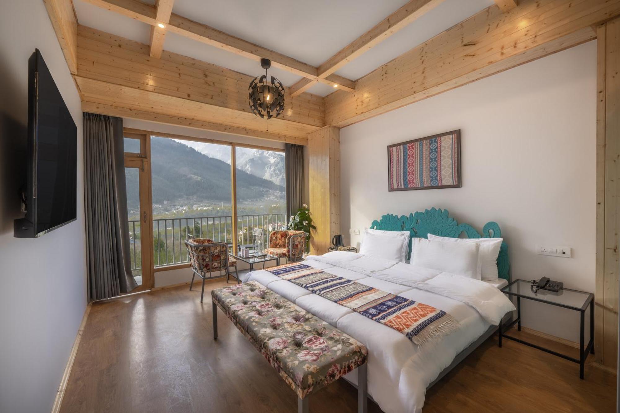 Echor Himalayan Heights Luxe Manali Hotel Exterior photo