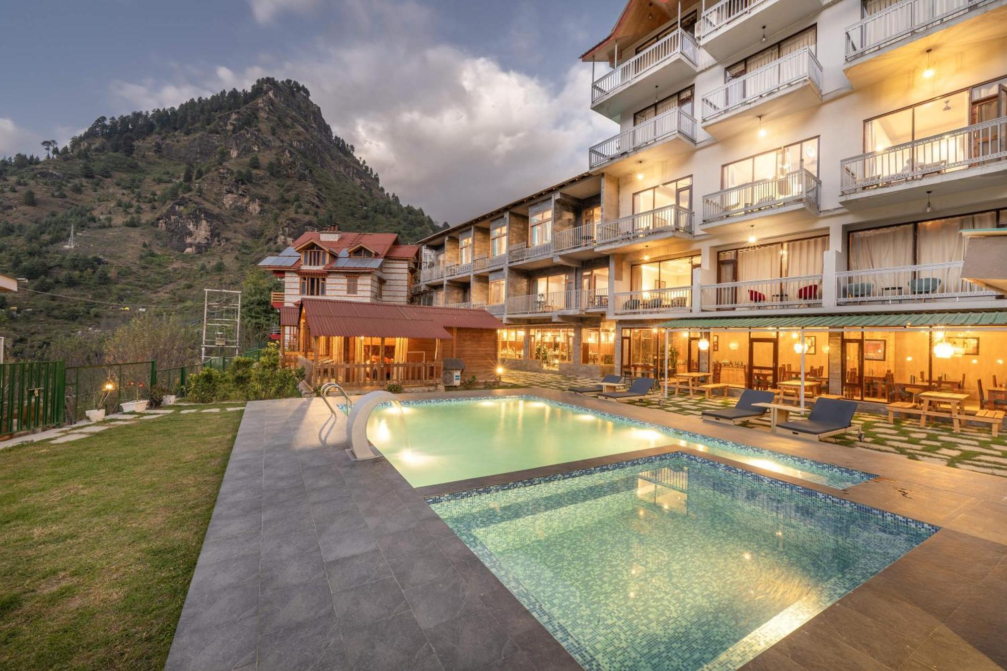 Echor Himalayan Heights Luxe Manali Hotel Exterior photo