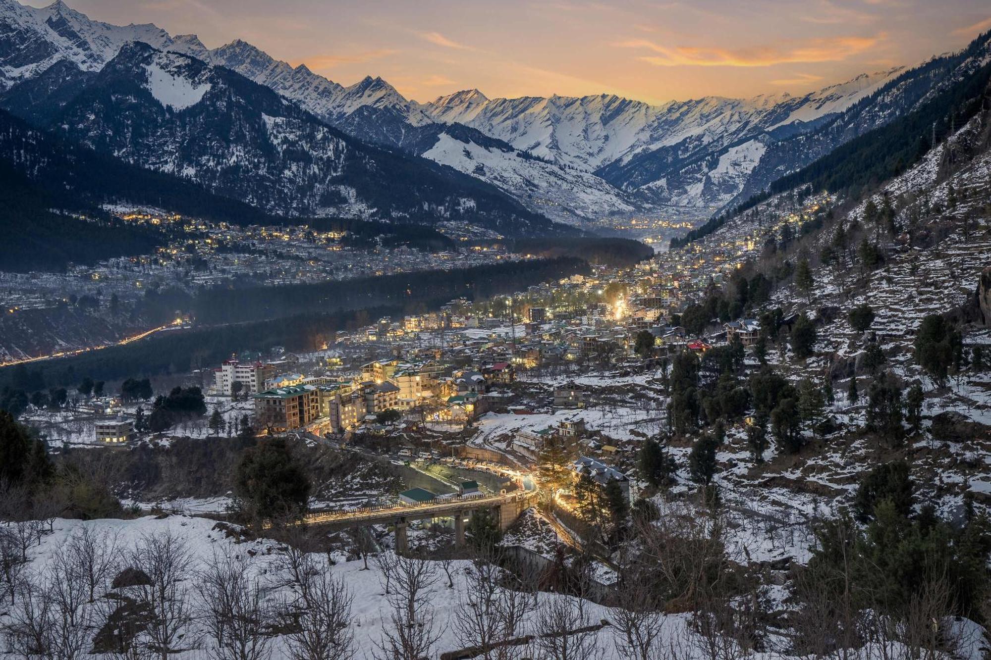Echor Himalayan Heights Luxe Manali Hotel Exterior photo